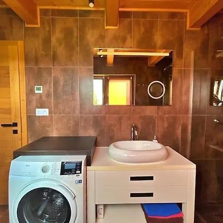 Chalet Chata U Hrusku 100m Od Sjezdovky Oravská Lesná