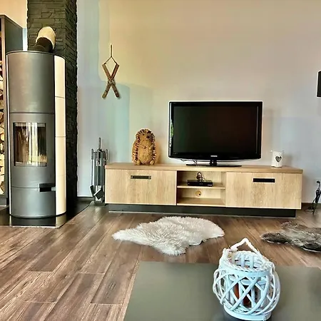 Chata U Hrusku 100m Od Sjezdovky Oravská Lesná